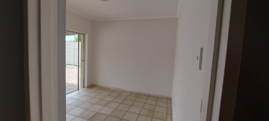 3 Bedroom Property for Sale in Sanddrift Western Cape